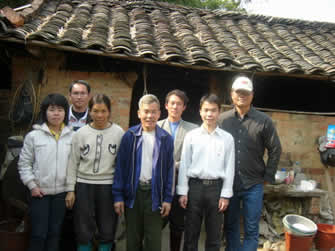 贫苦的孩子_贫苦生家庭收入来源(3)